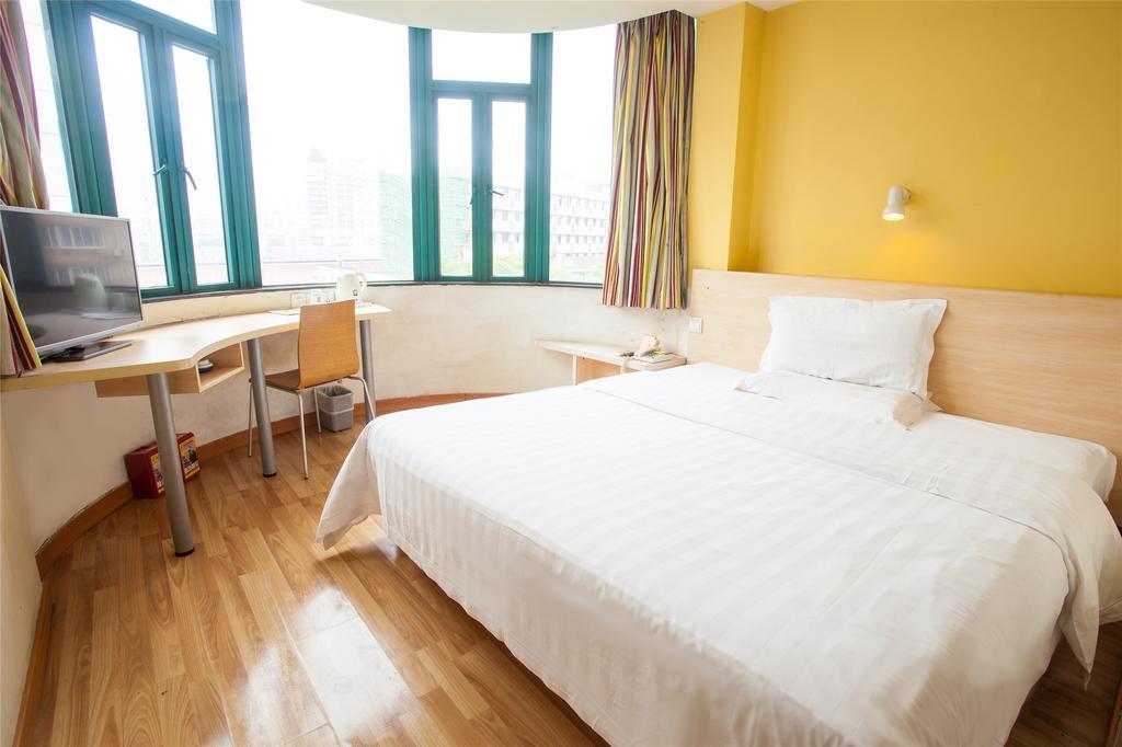 7Days Inn Guilin Railway Station 외부 사진